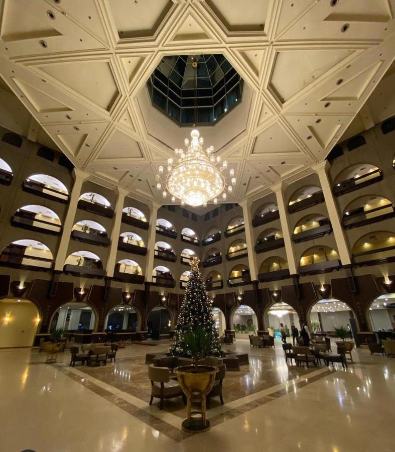 Basra International Hotel ภายนอก รูปภาพ