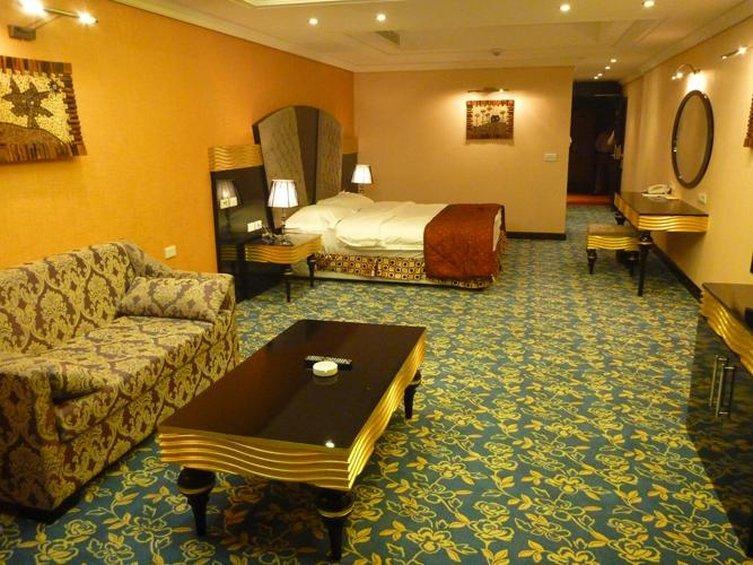 Basra International Hotel ภายนอก รูปภาพ