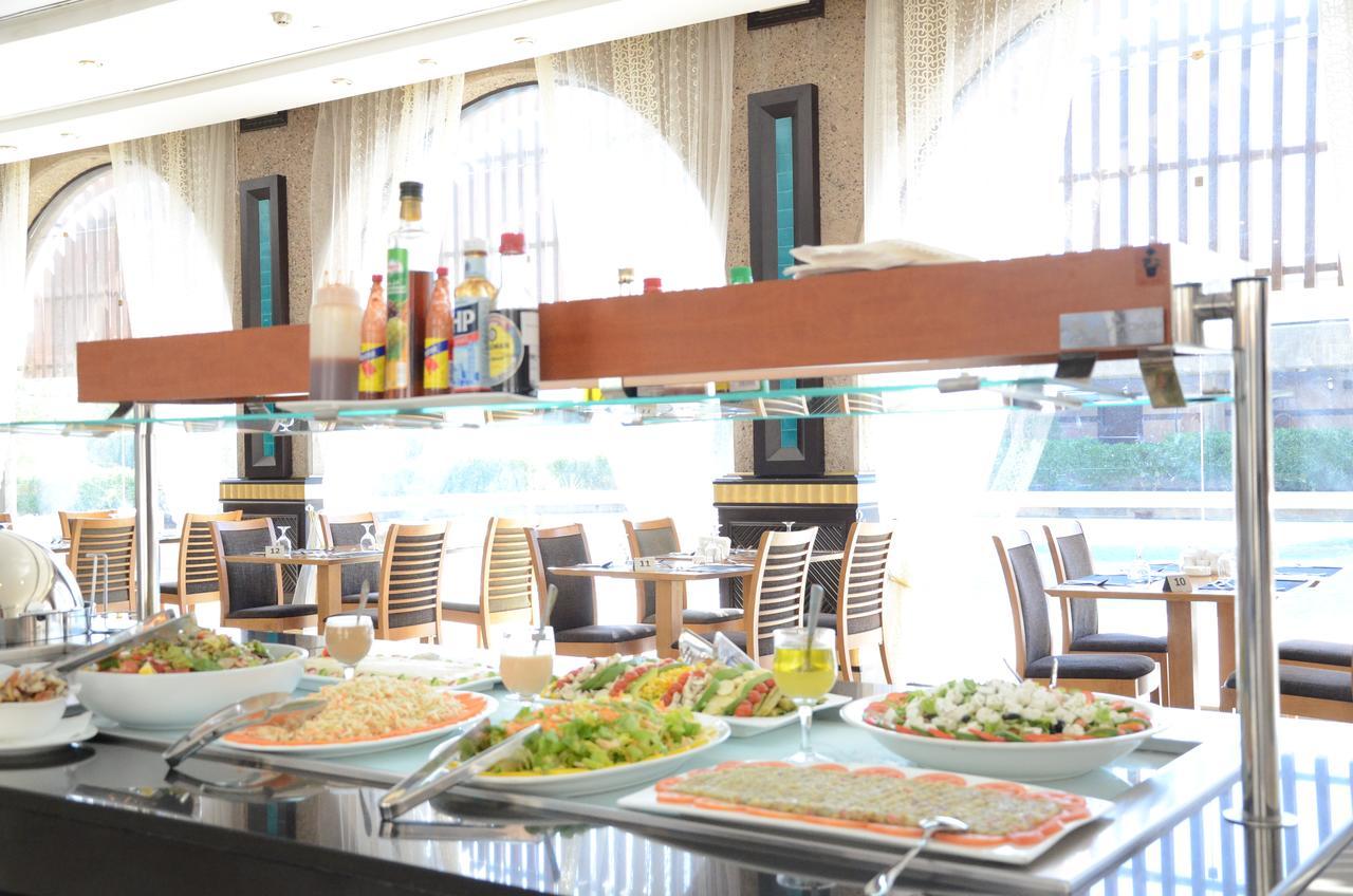 Basra International Hotel ภายนอก รูปภาพ