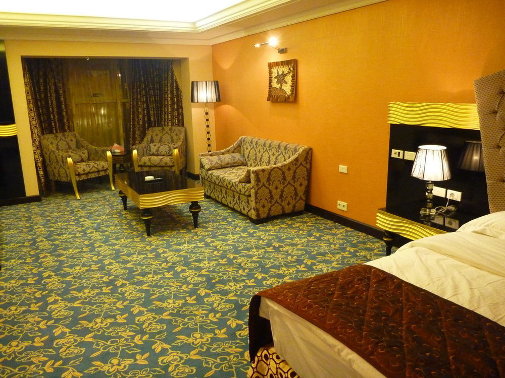 Basra International Hotel ห้อง รูปภาพ